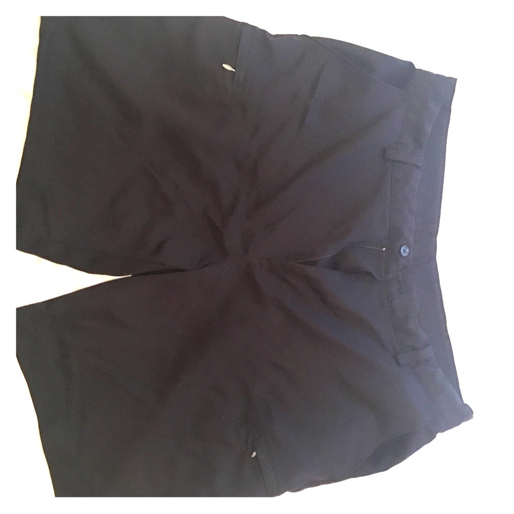 🔥Izod Black Kaki Shorts 36w🔥